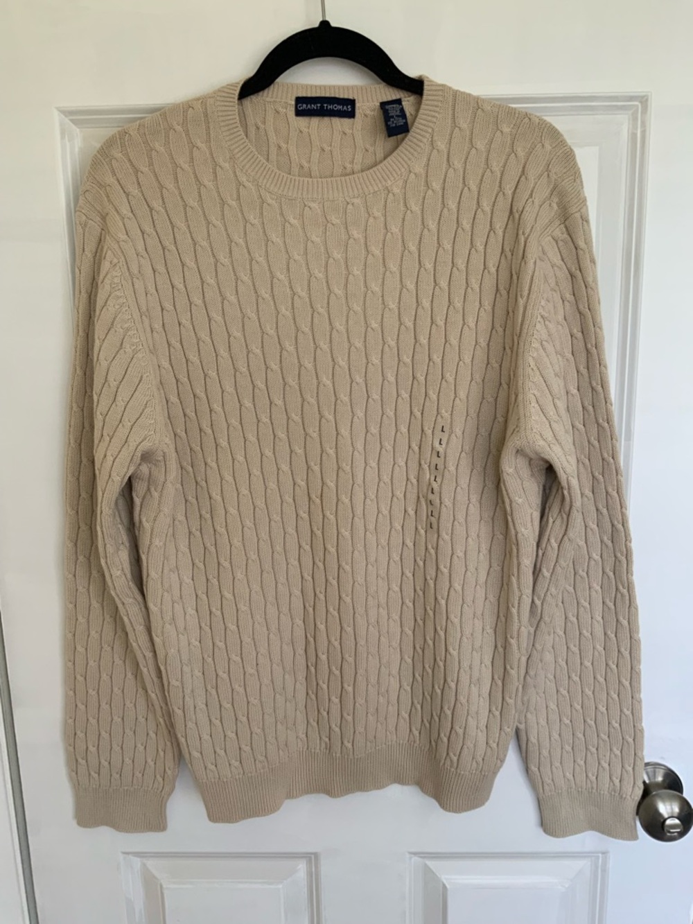 GRANT THOMAS Men's Cable Knit Crewneck Sweater - Beige.